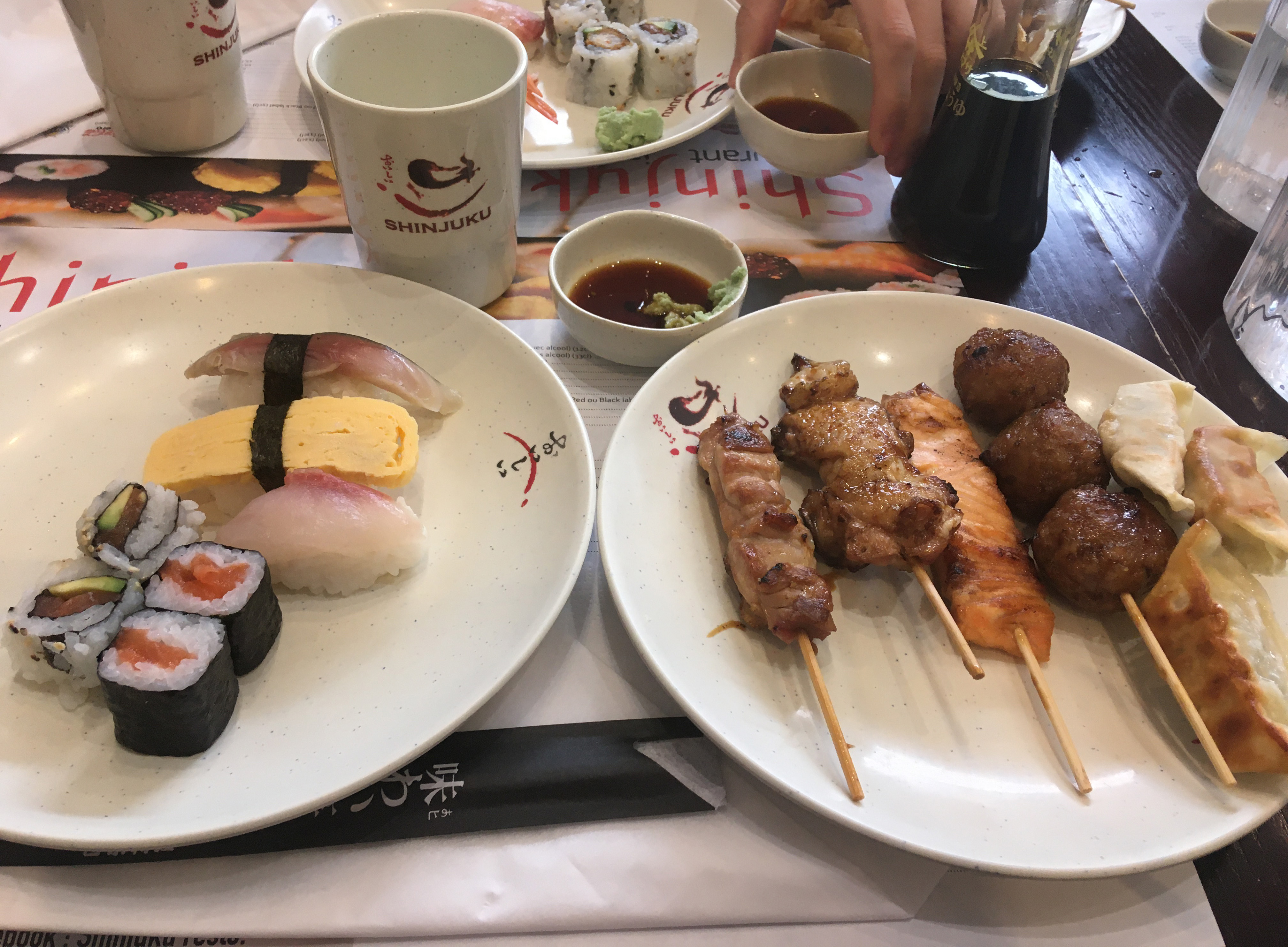 【フランス】パリの「新宿」で寿司や焼き鳥の食べ放題〜Shinjuku@イヴリー＝シュル＝セーヌ